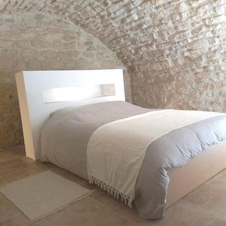 Le Clos Du Rempart - 2 A 4 Pers. Saint-Restitut Bagian luar foto